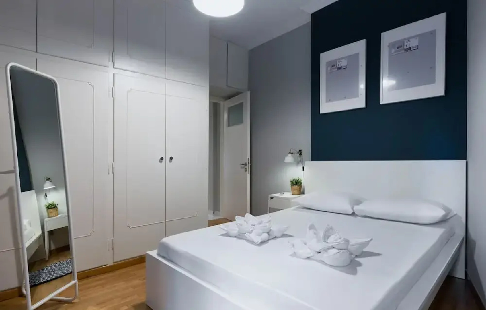 Central Newly Renovated Apartment in Athens 64m²