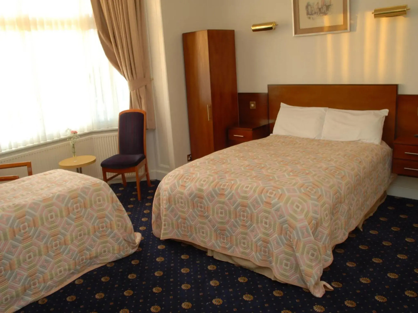 Gatwick Cambridge Hotel