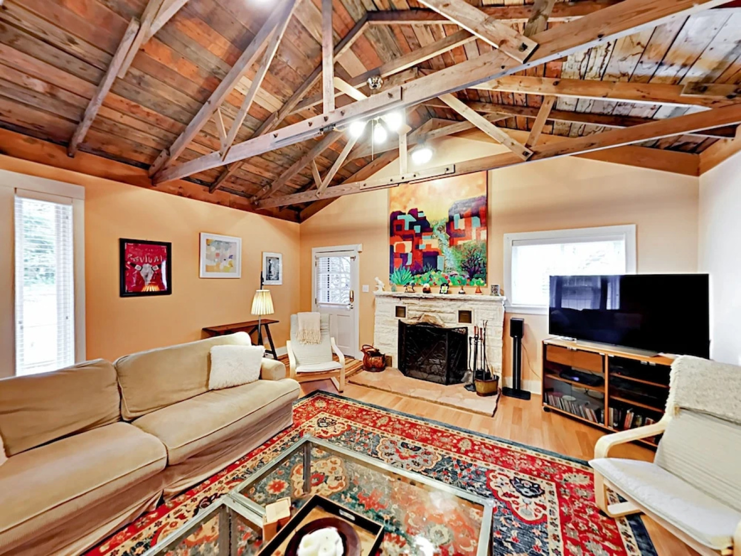 Huge Lake Travis - 4 Bedroom Home