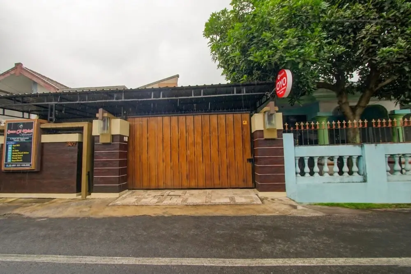 Melati House Syariah by OYO Rooms