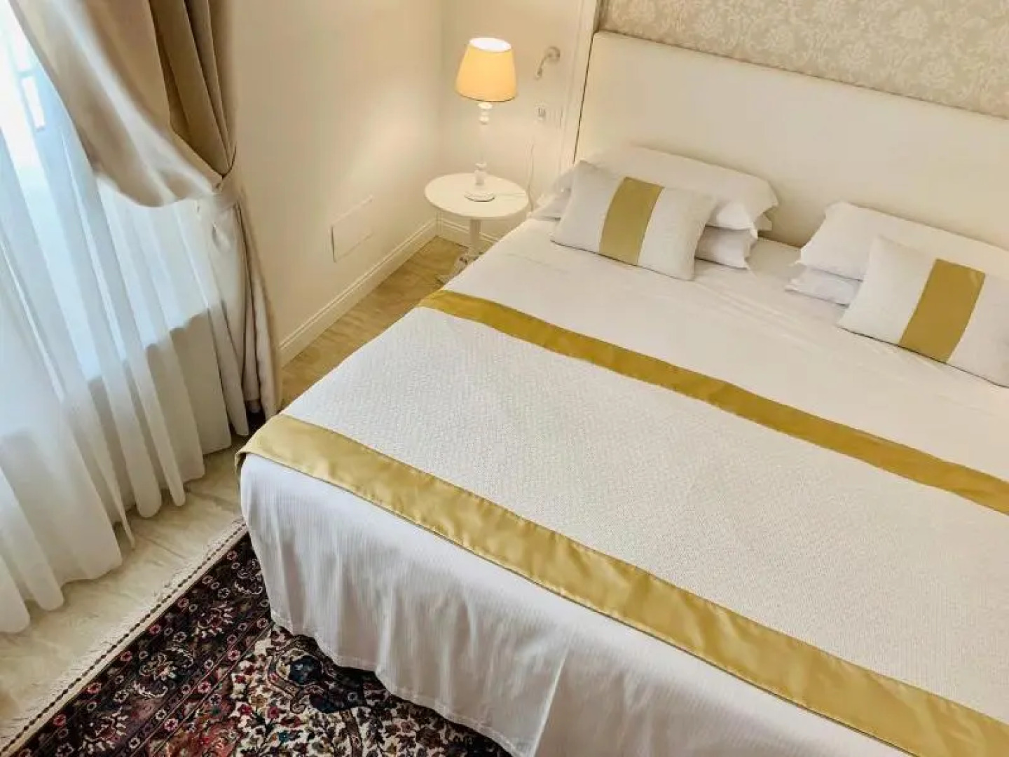 Palazzo del Poeta - Dimora Contemporanea