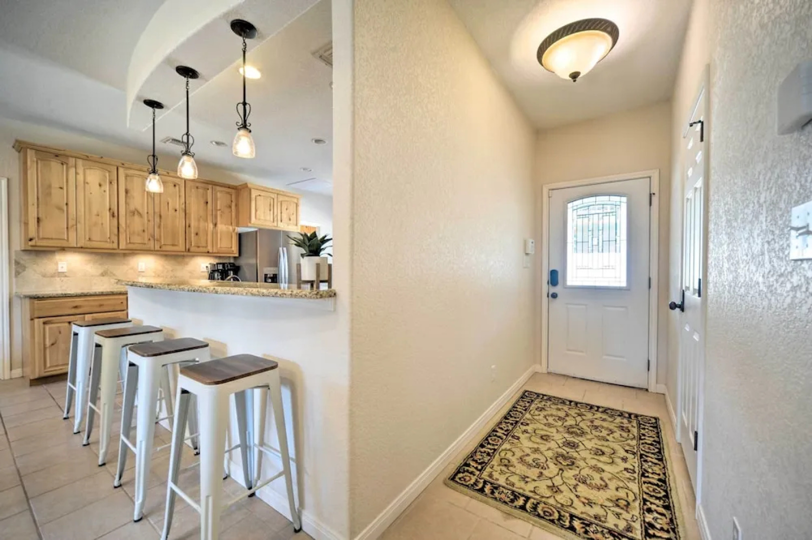 Luxe Canyon Home: Decks, Hot Tub + Lake Views