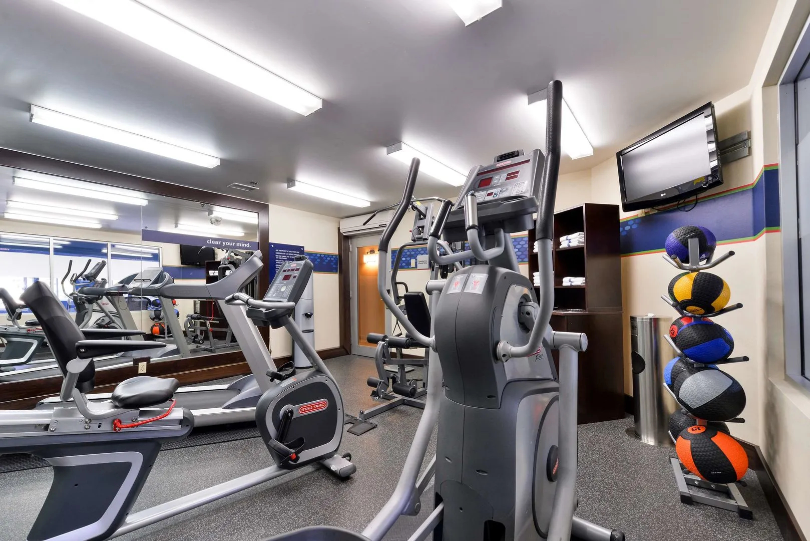 Hampton Inn & Suites By Hilton Calgary- University Northwest