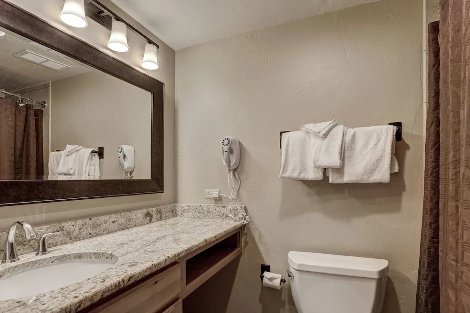 Village at Breckenridge Condos Sleeps 8 - Ski in Out + Walk downtown 2 Bedroom Apts by RedAwning