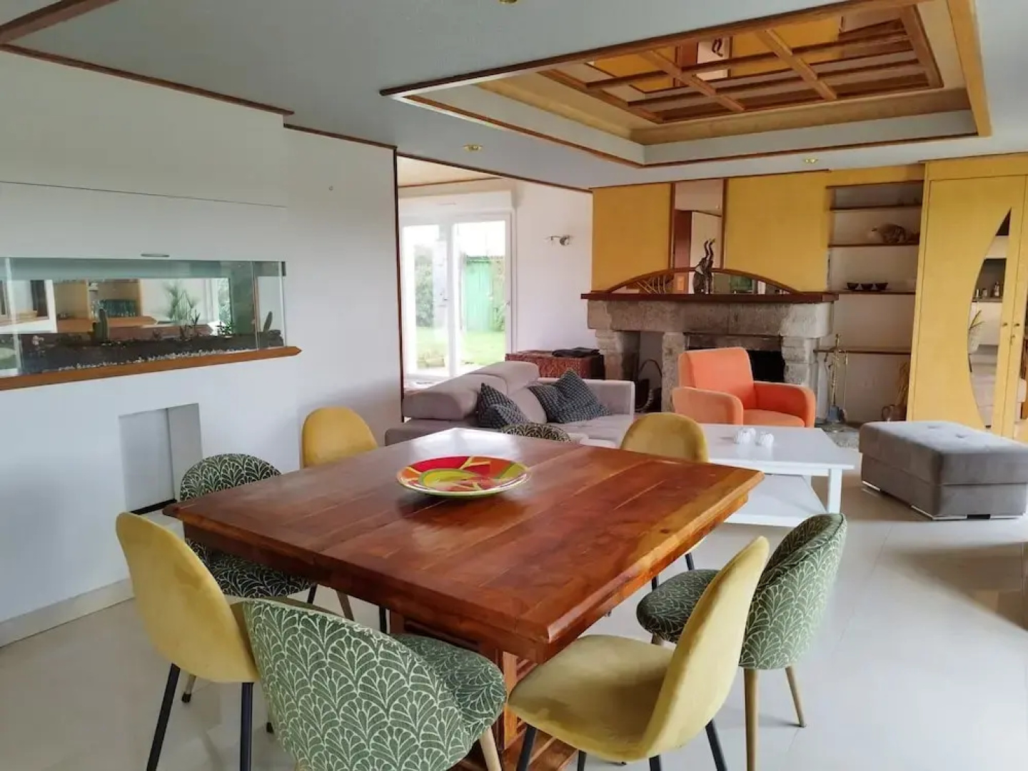 House in Breles Near Rock Beach & Amusement Park