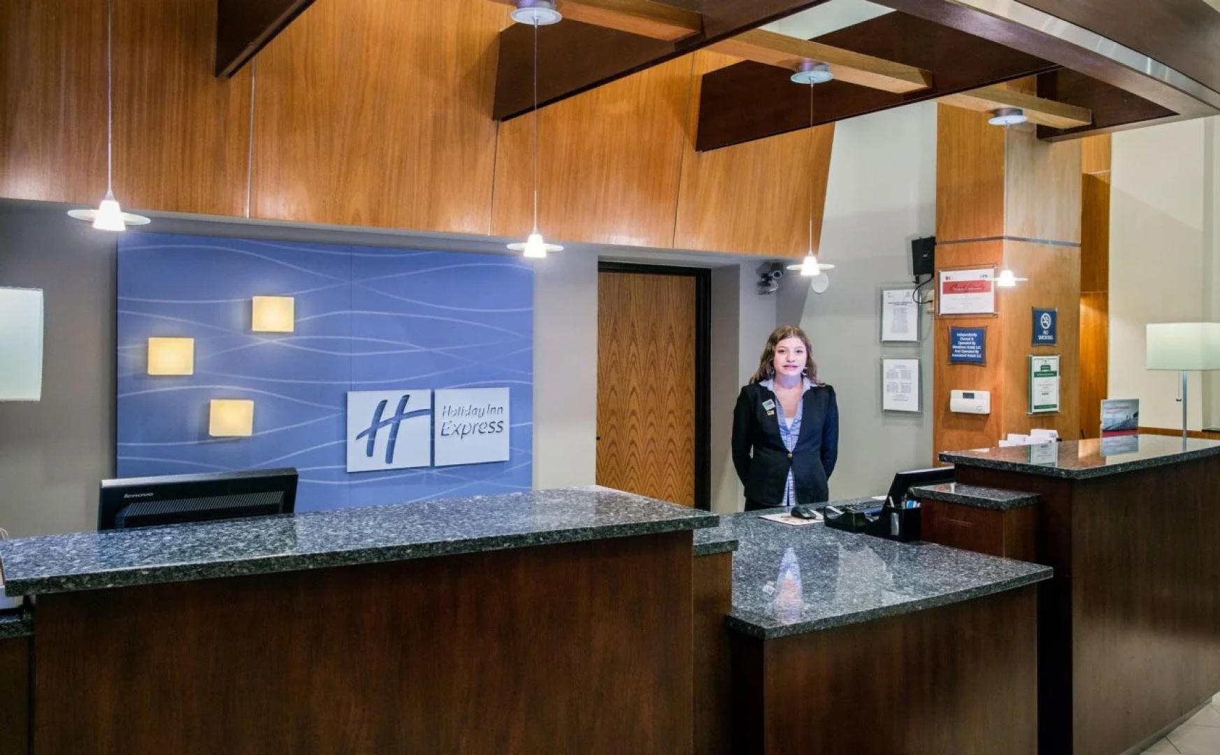 Holiday Inn Express Rolling Meadows - Schaumburg Area by IHG