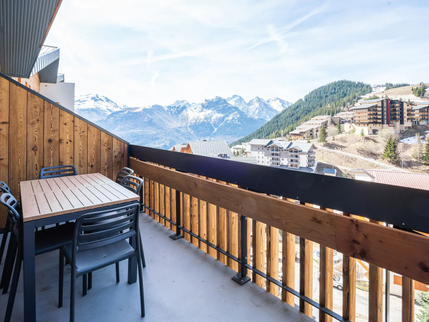 New apartments by the slopes in L'Alpe d'Huez
