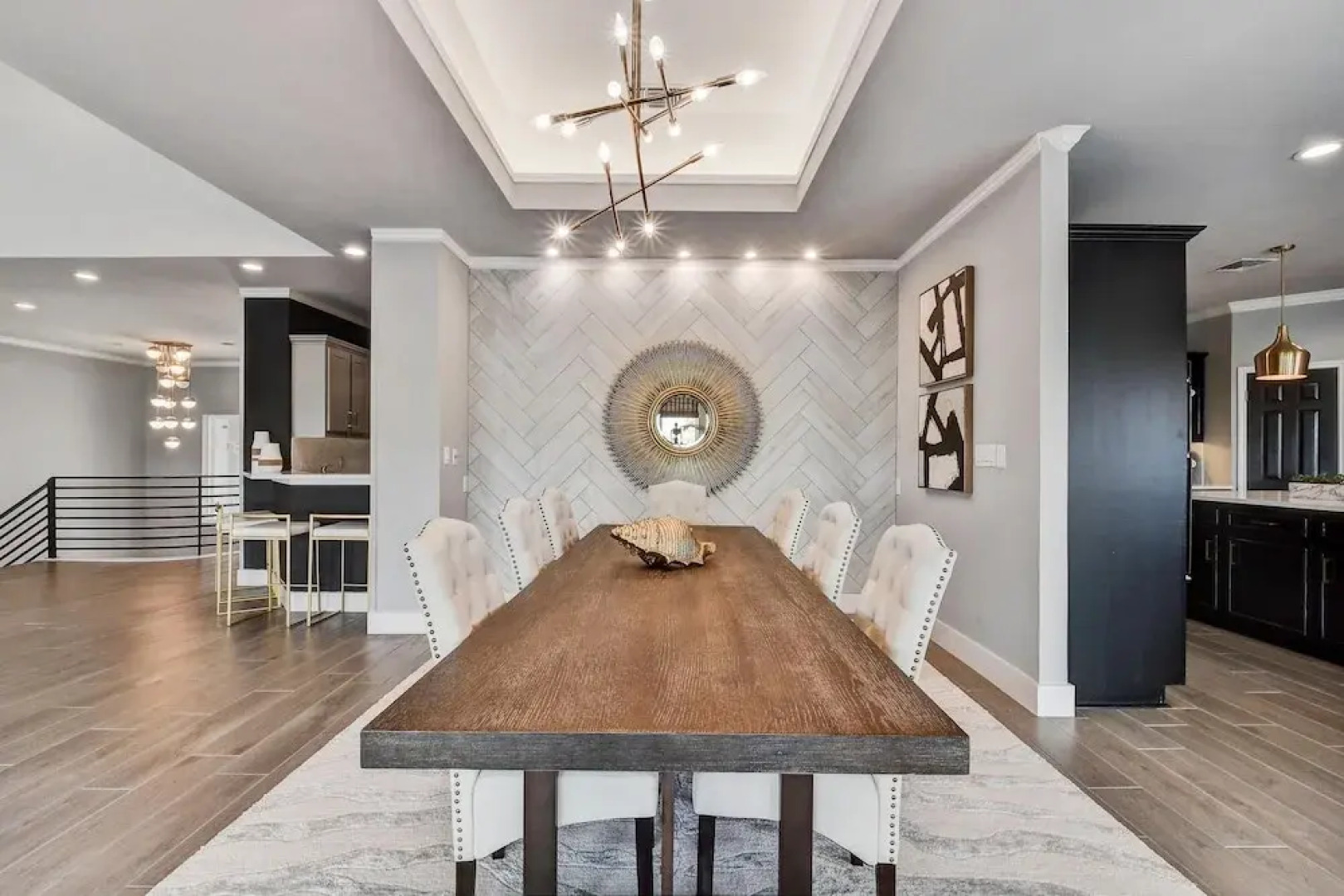 Family Friendly, Beautiful Home for Fishing in Style