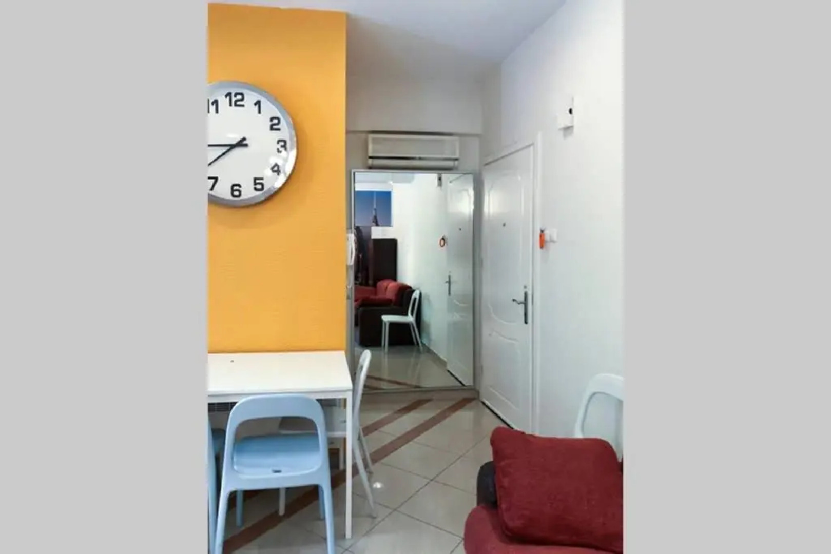 Cozy Studio Near the Beach