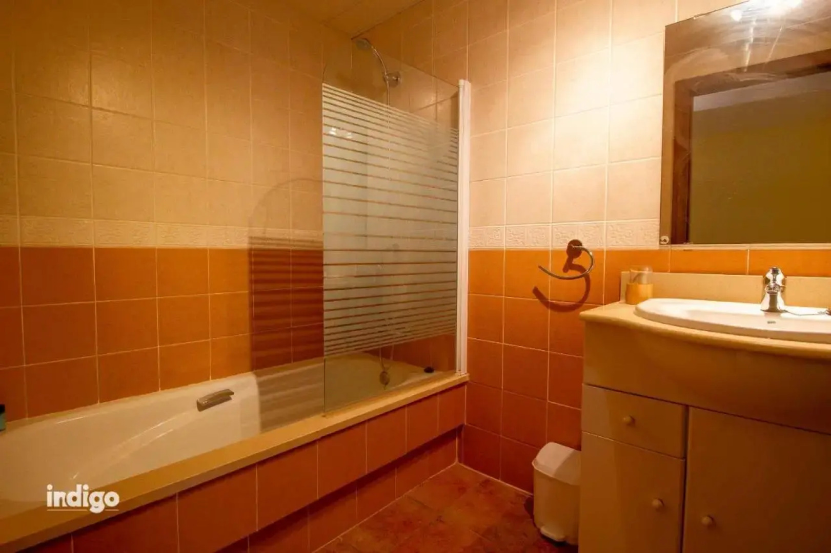 ELL001 Casa adosada de 2 dormitorios