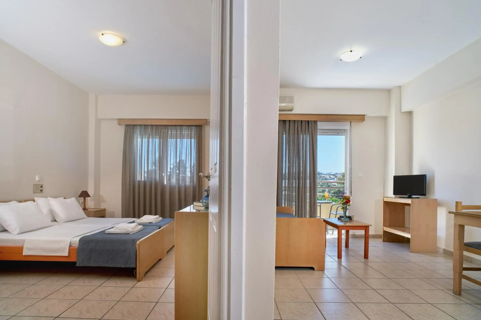 Veronica Hotel