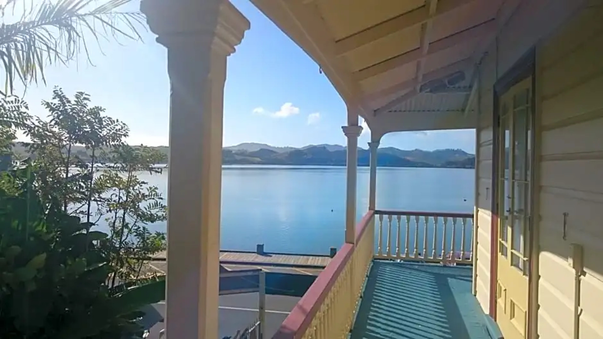 Mangonui Hotel