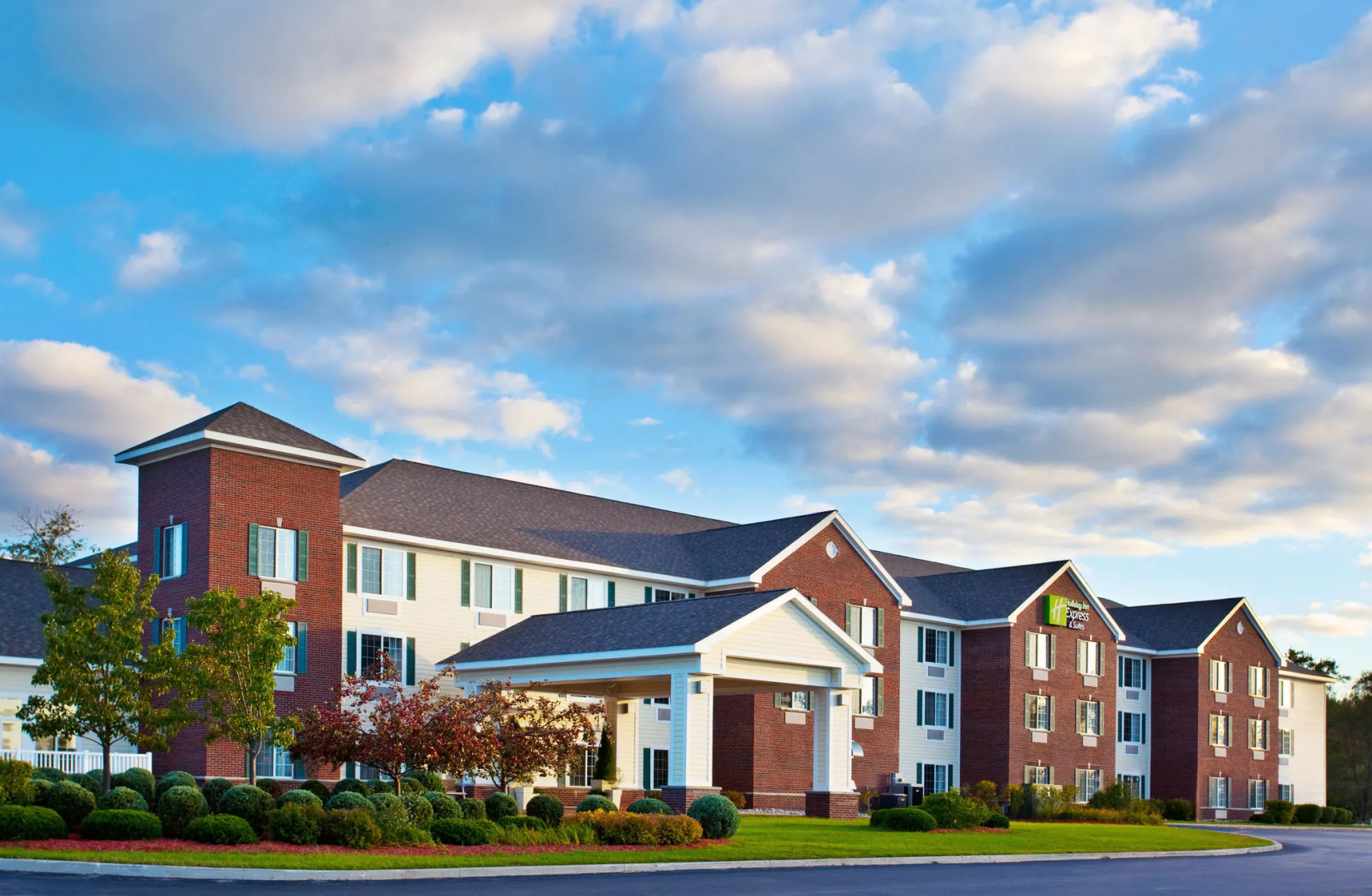 Holiday Inn Express Hotel & Suites Acme-Traverse City by IHG