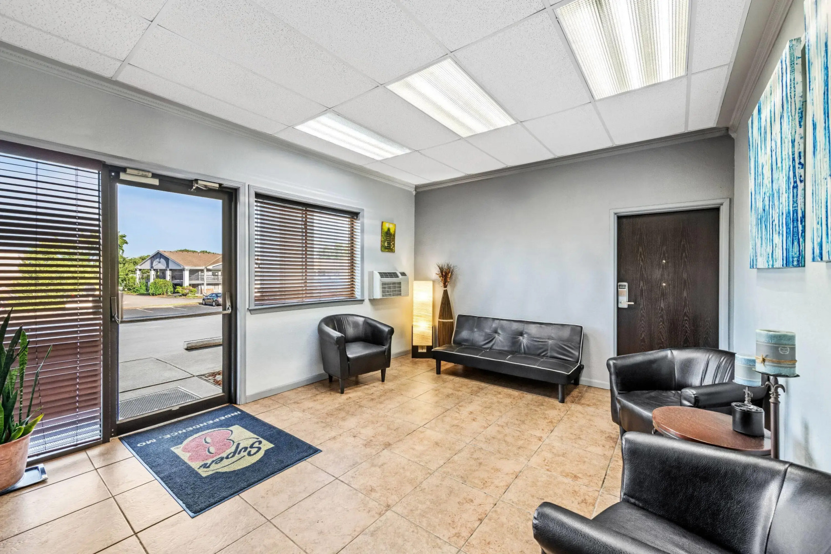 Super 8 by Wyndham Independence Kansas City