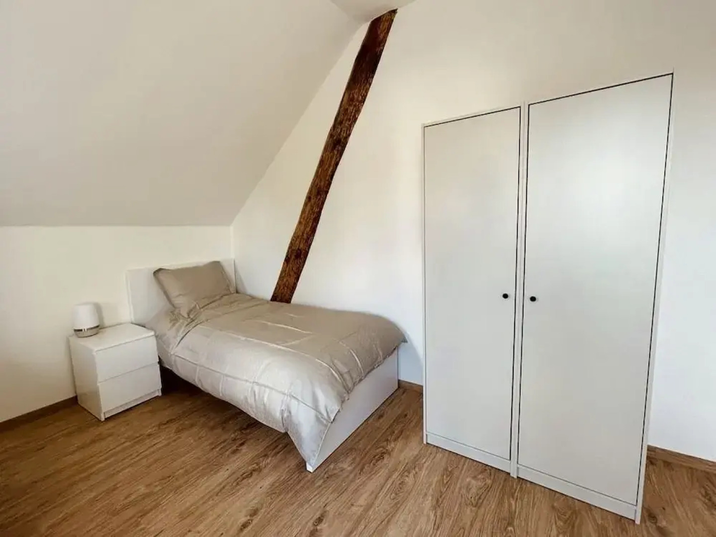 Pure Highlight Living