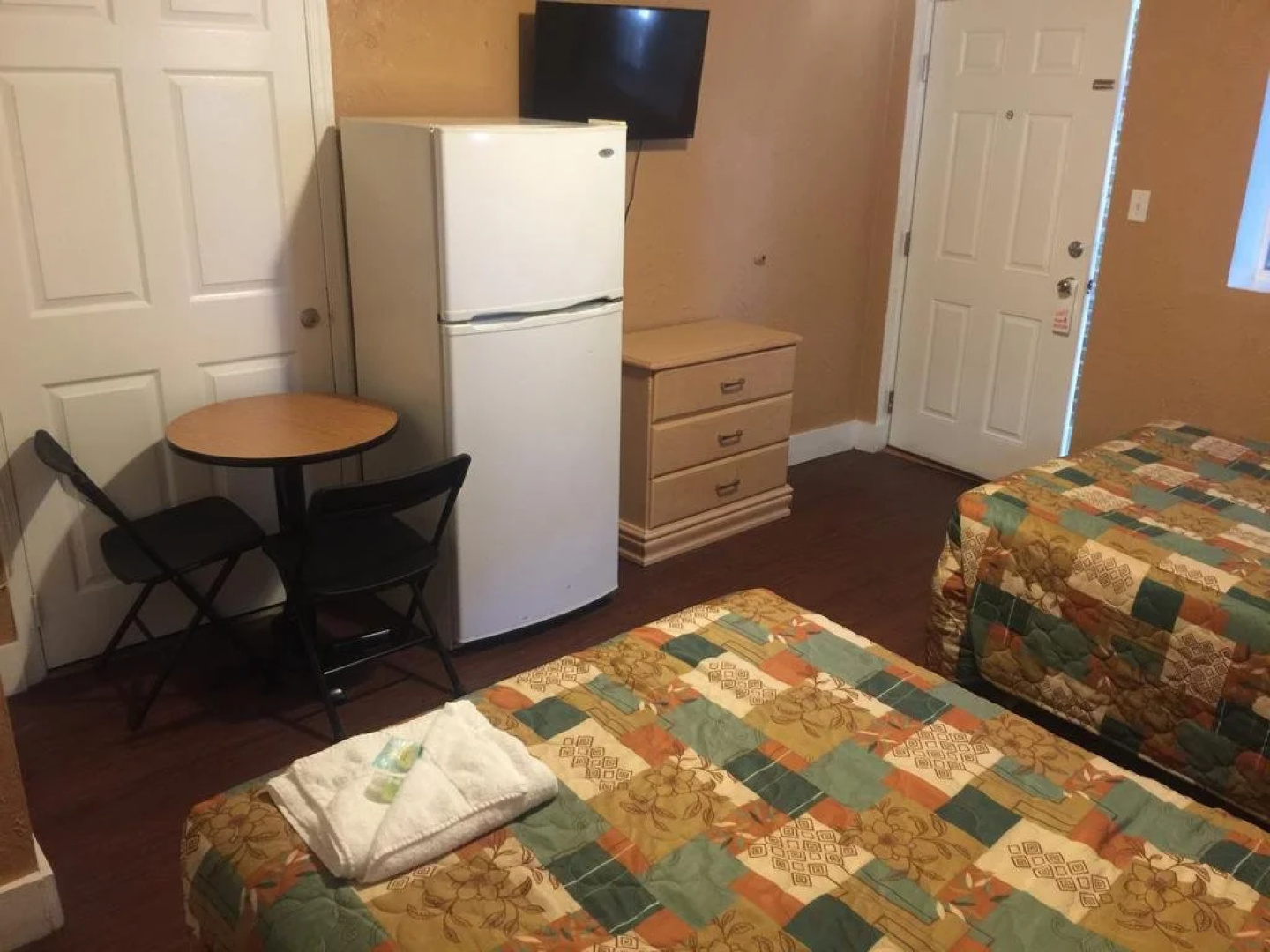 Surf Comber Motel