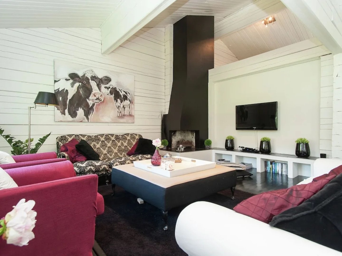 Upscale Mansion in Huisduinen North Holland With Garden