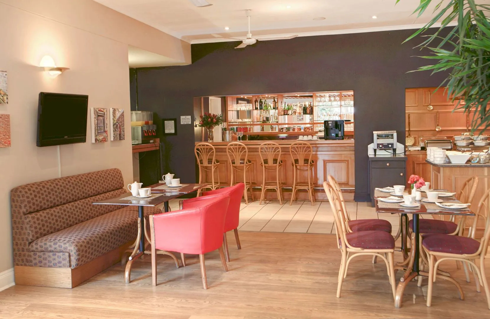 Premier Express Inn George