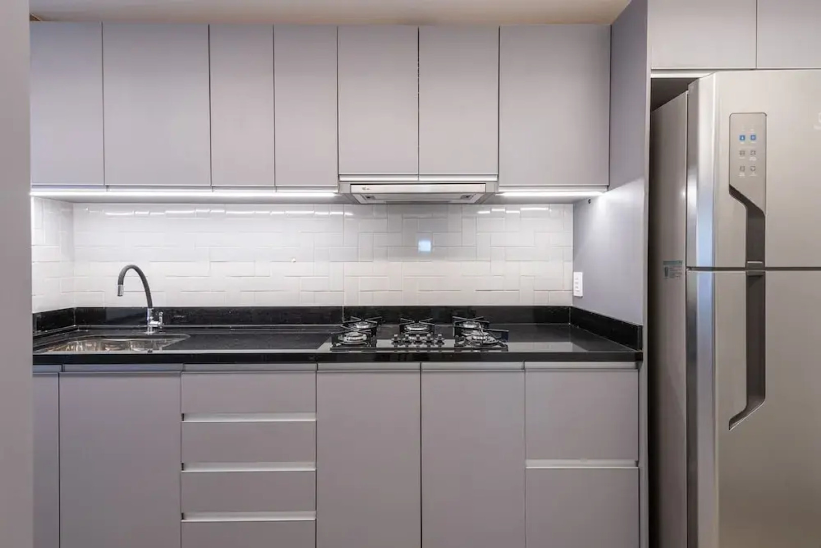 Incr vel Apartamento com Wi-fi na Praia Brava SC