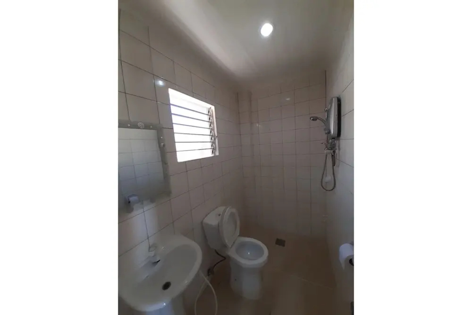 OYO 662 Paradise Apartelle-malinta