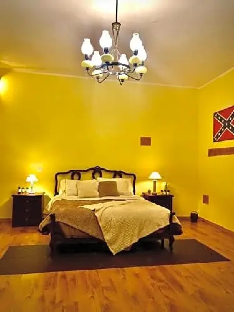 B&B Carlo III Formicola