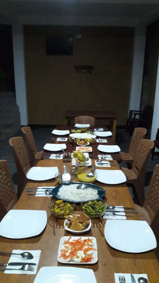 Safari Village Hotel