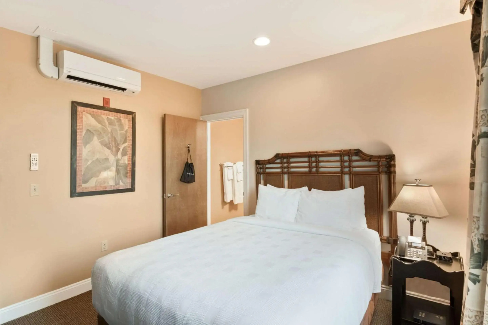 The Port Inn and Cottages, an Ascend Collection Hotel