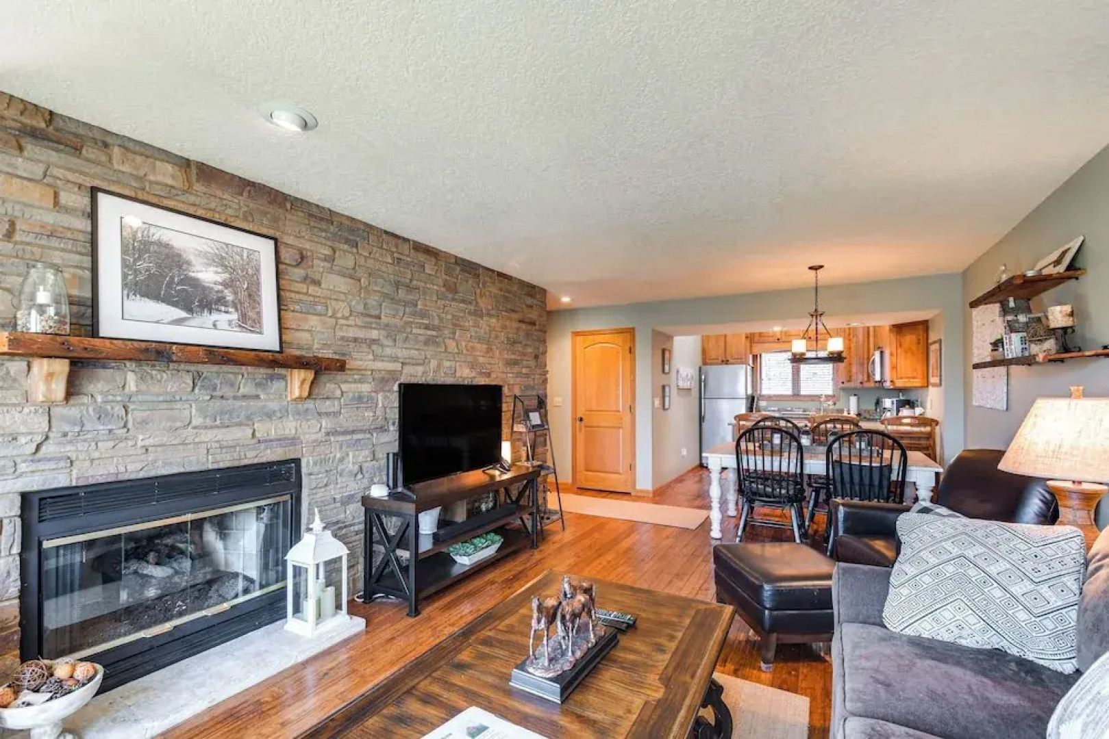 Galena Townhome w/ Deck & Golf Course View!