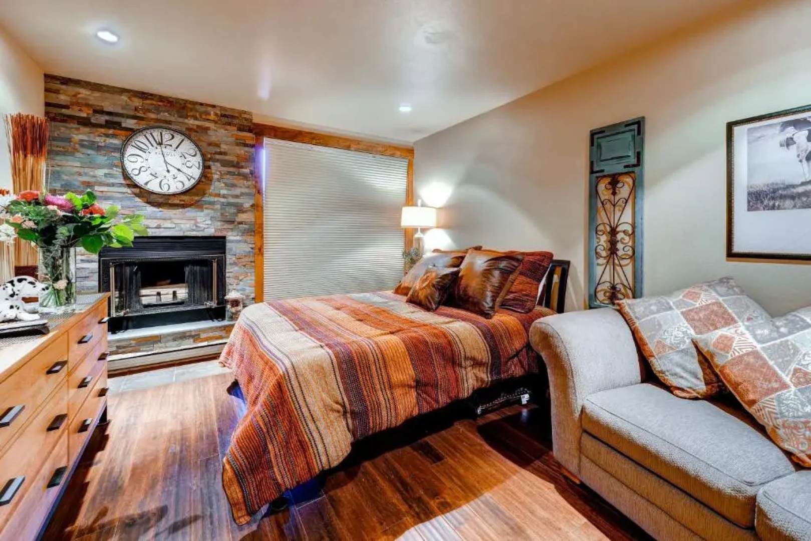 Studio Condo 318 in Historic Frisco at Cedars Lodge