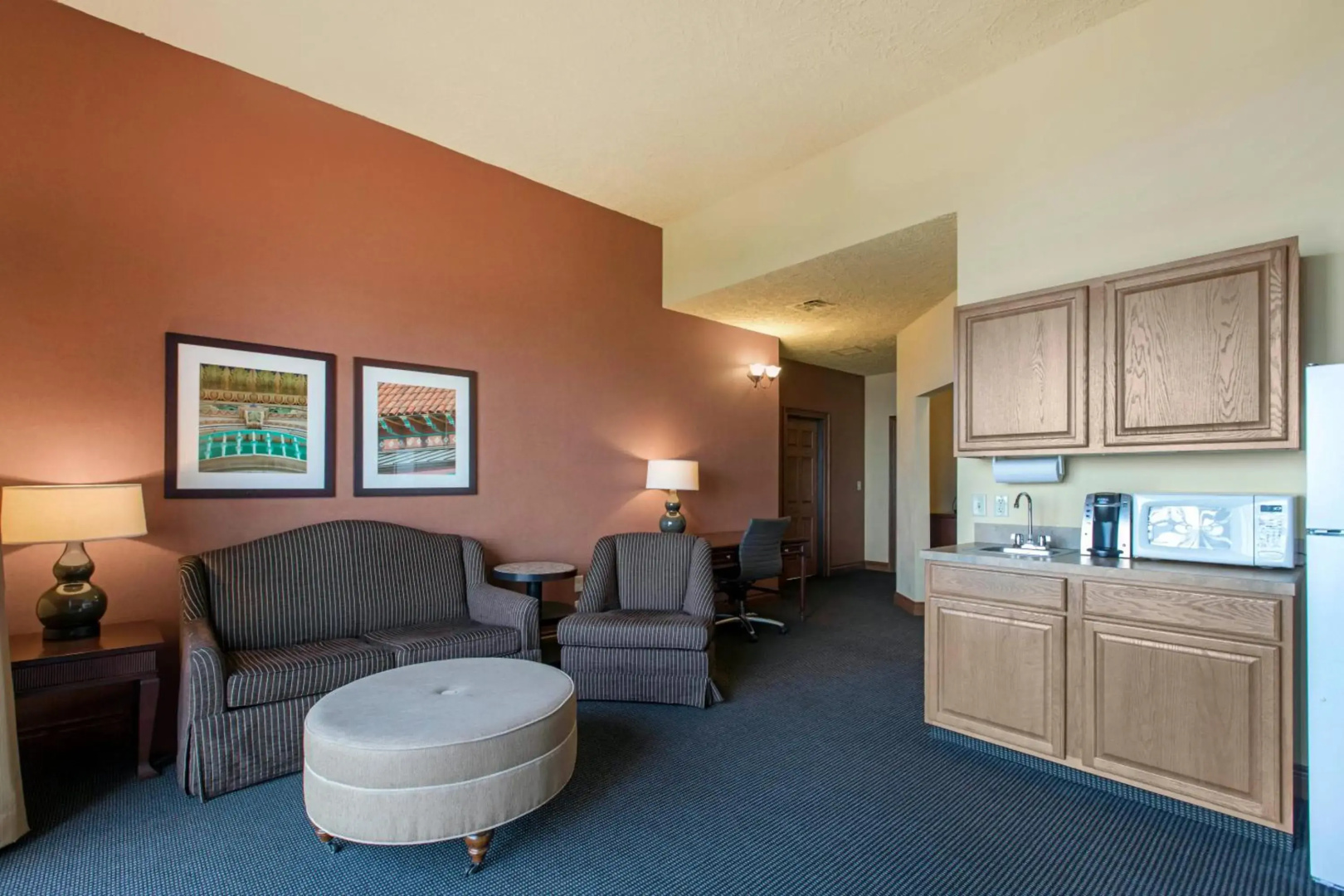 Shoreline Inn & Conference Center, an Ascend Collection Hotel
