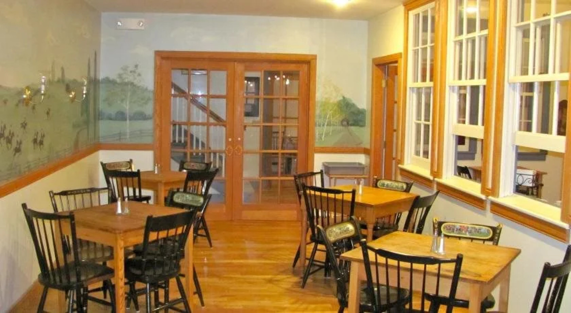 Oak Valley Inn & Suites