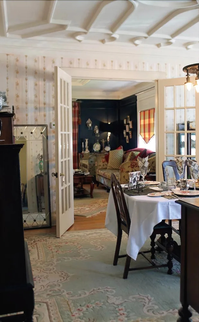 At Home B&B at Rose Manor by Elevate Rooms