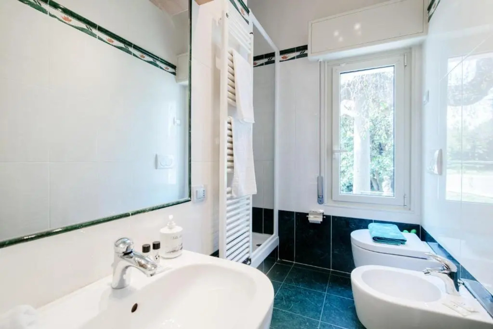 Villa Sole Lake Como Pool - By House Of Travelers