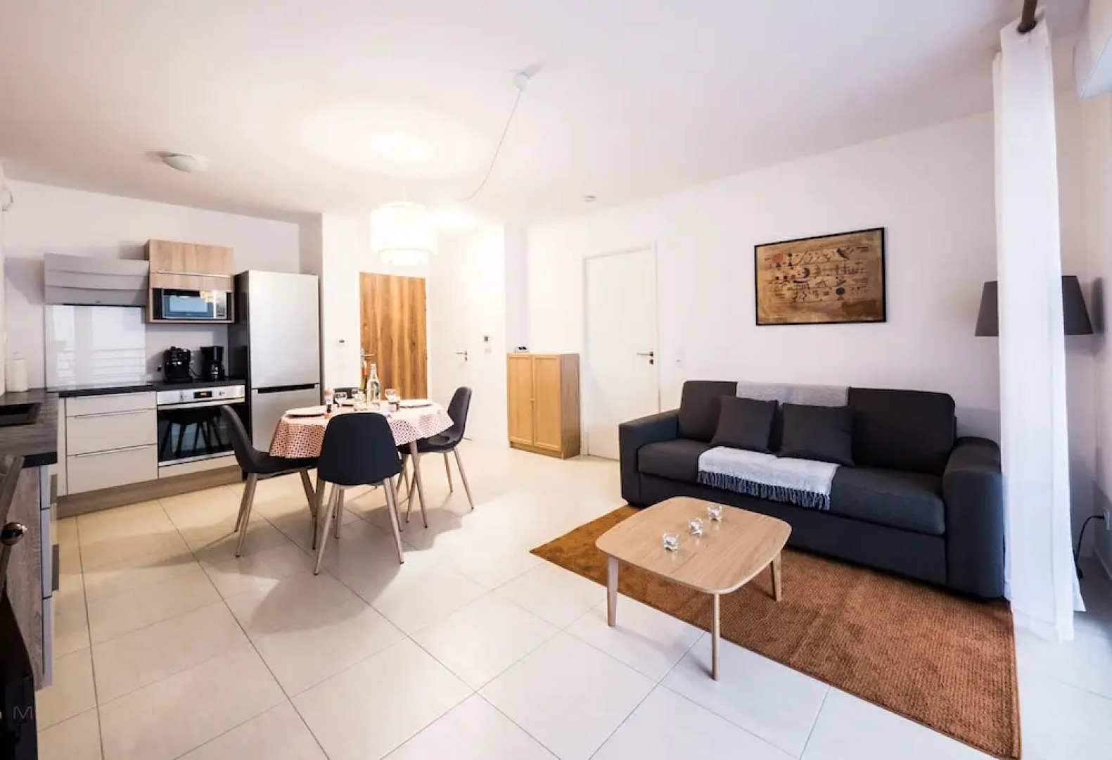 T2 - Moderne et Actif - La Conciergerie Martinkey's