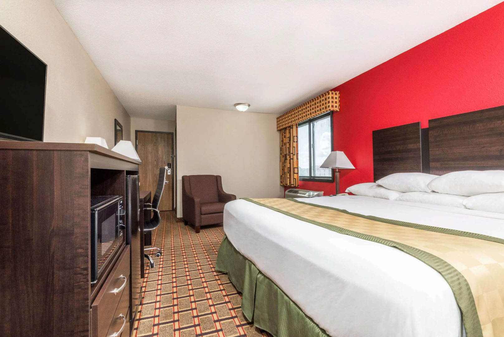 Days Inn by Wyndham Muncie -Ball State University