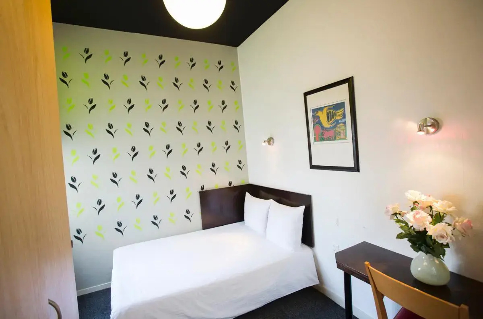 Quentin Hotel Golden Bear