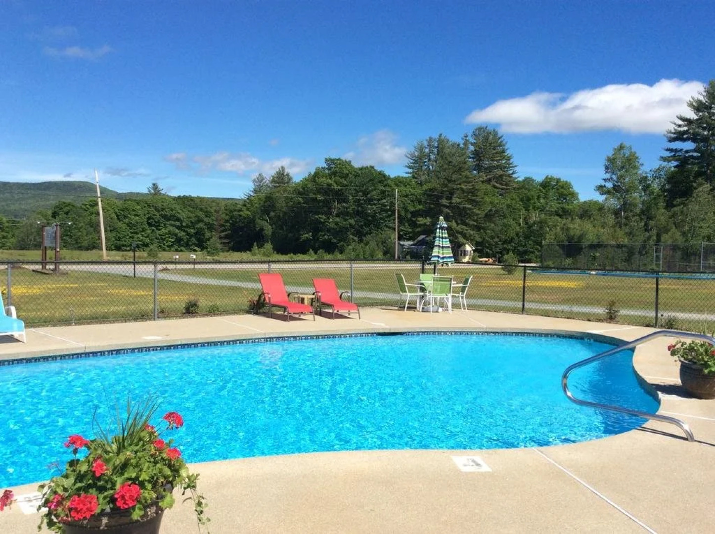 Valley Brook Cottages and Cabins