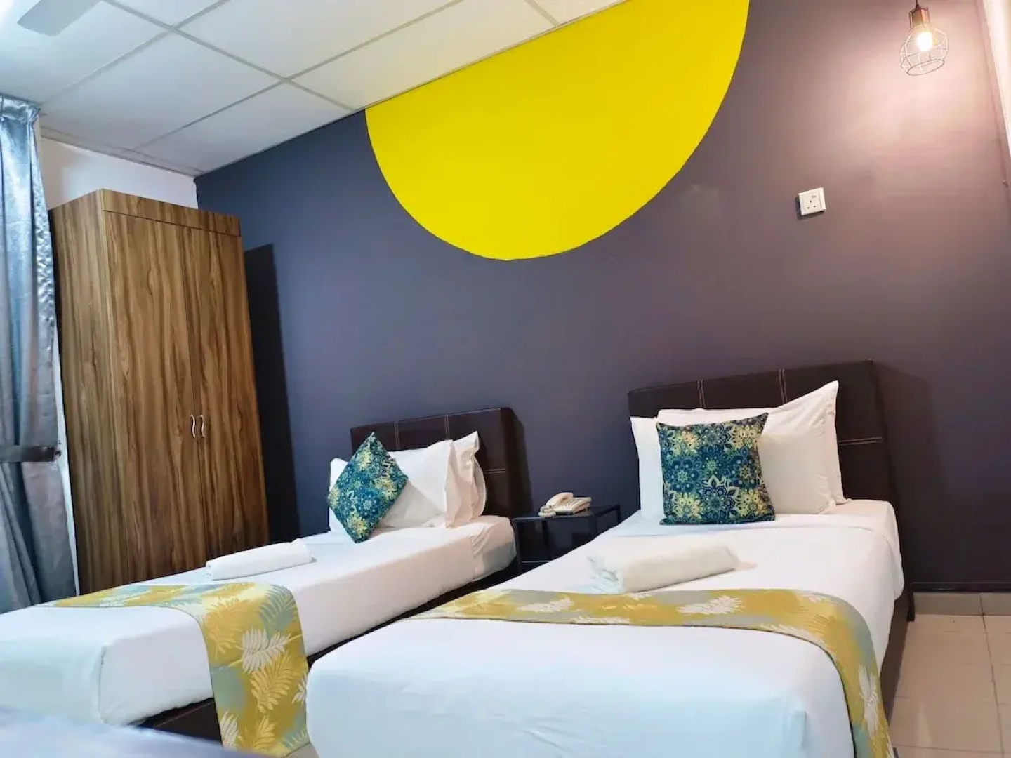 Salaam Suites Hotel