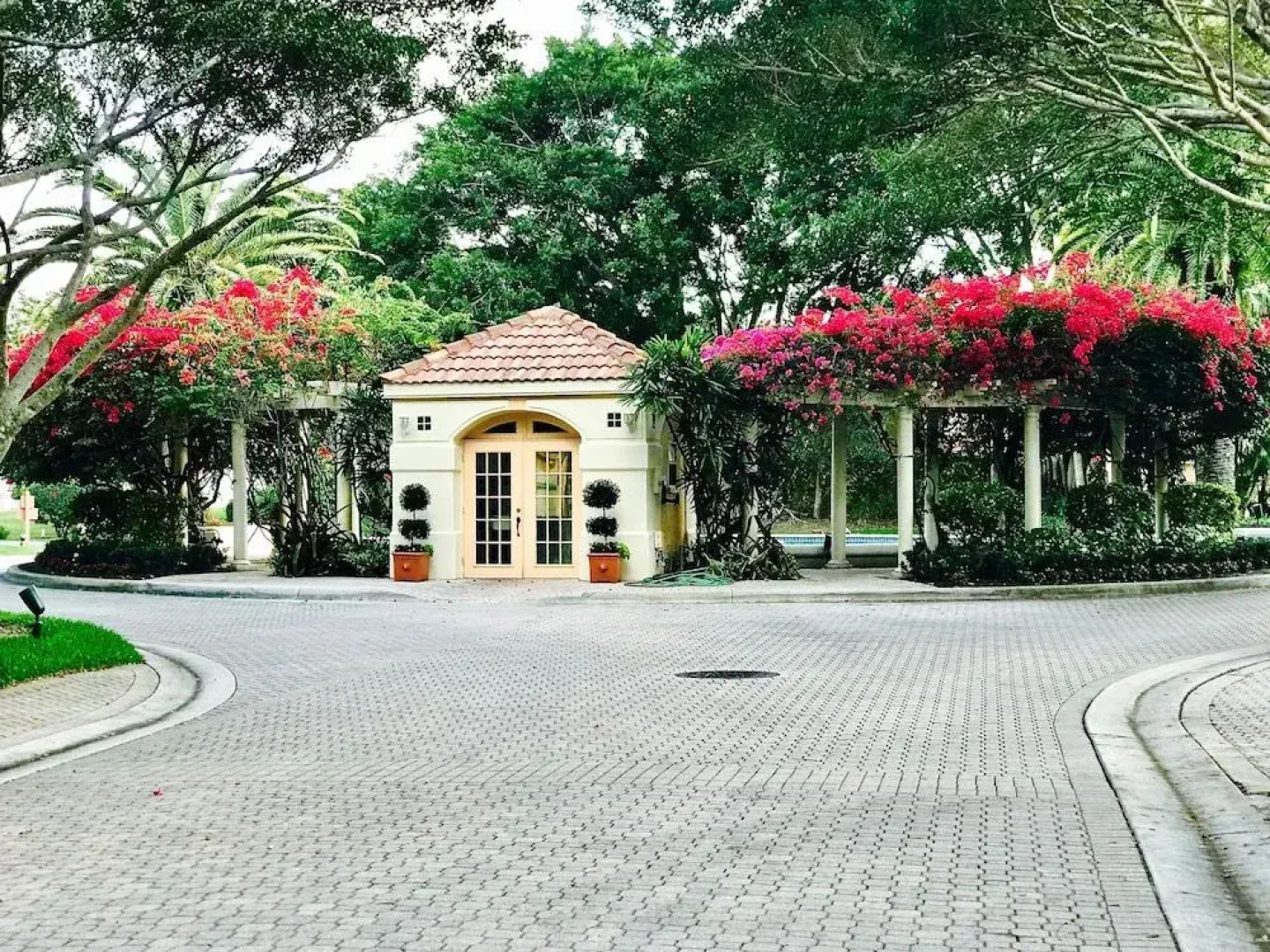 Luxurious Mediterranean Villa