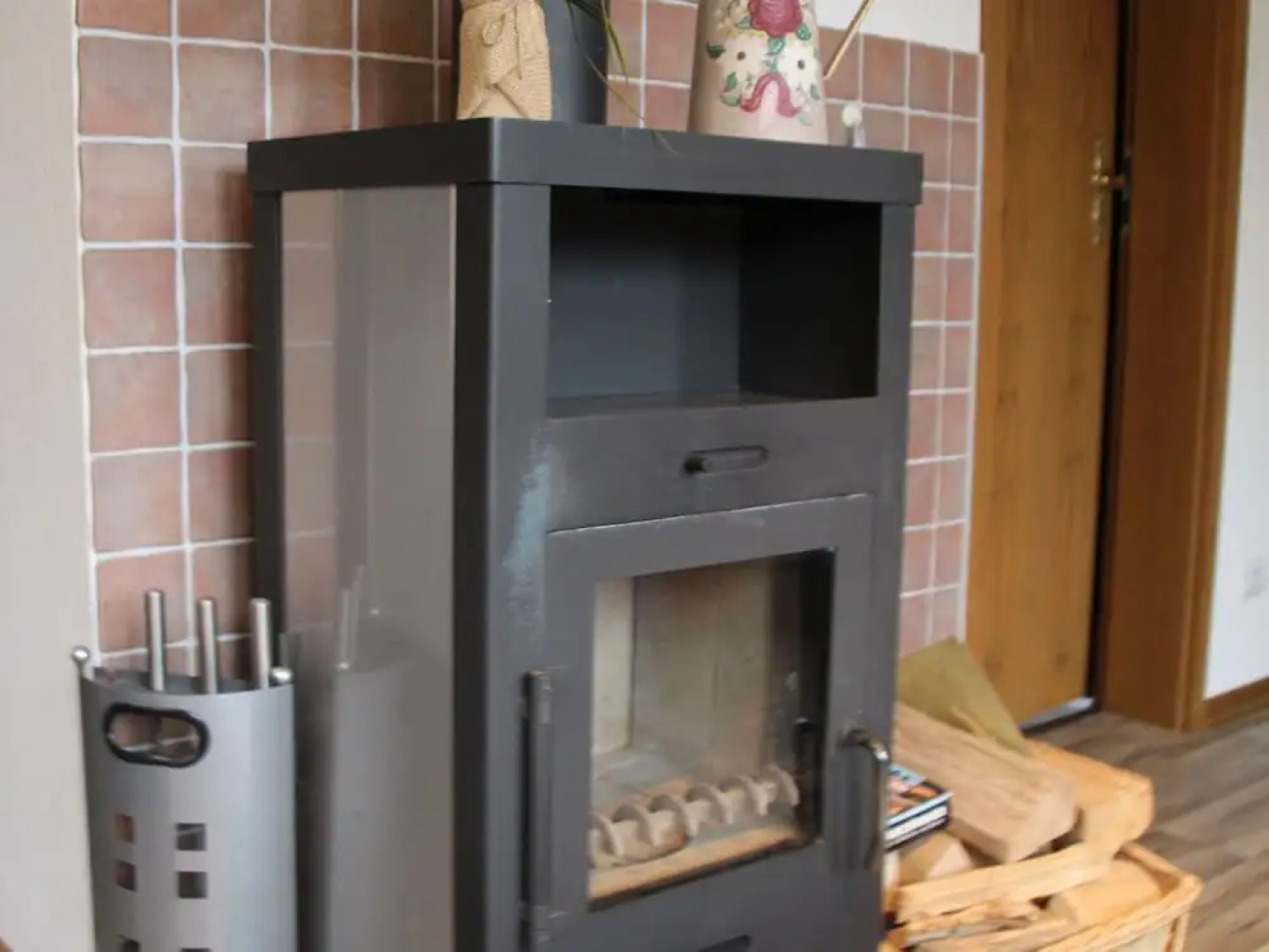 Apartment in Elpe With Balcony, Garden Furniture, Heating