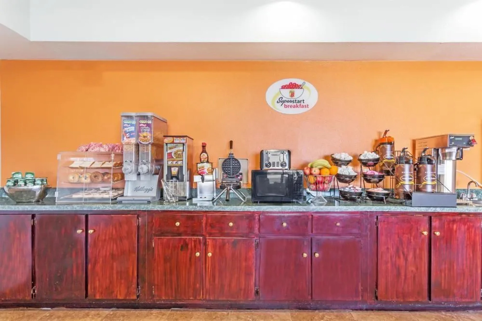 Super 8 Midlothian/Richmond Area