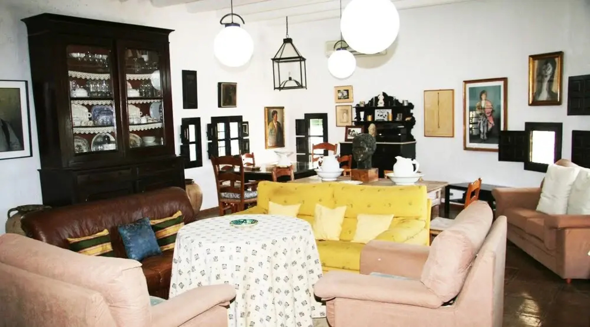 Vi?a Meneses, Holiday Home With Spectacular Architecture