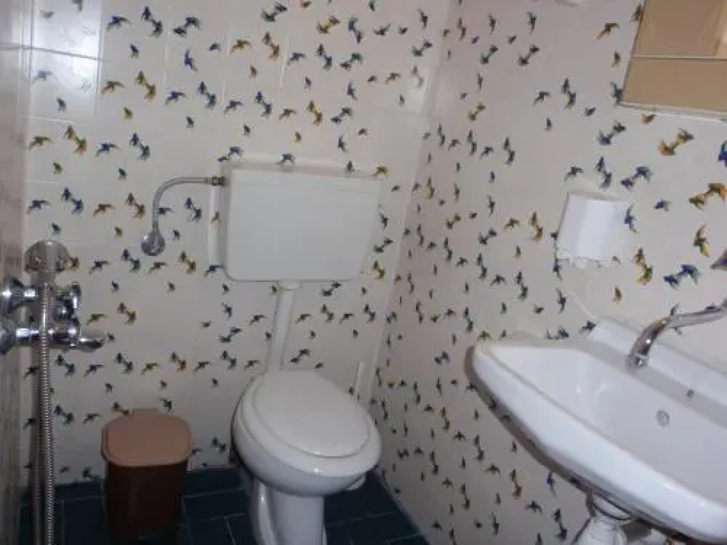 Meraklis Rooms