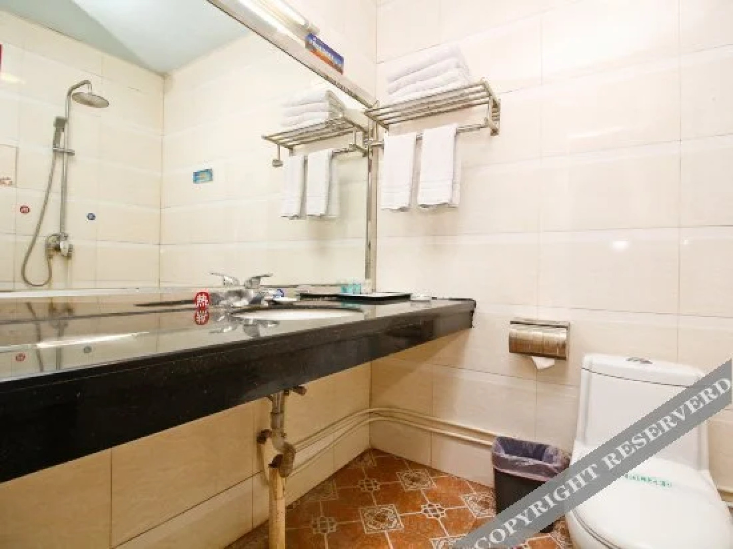 Tanghanlong International Business Hotel