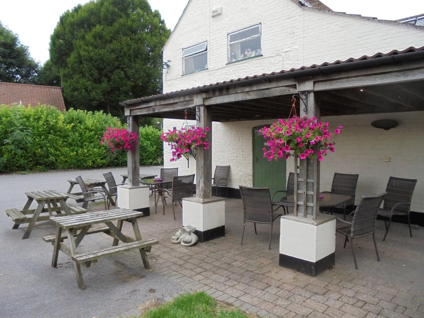 The River Don Tavern and Lodge
