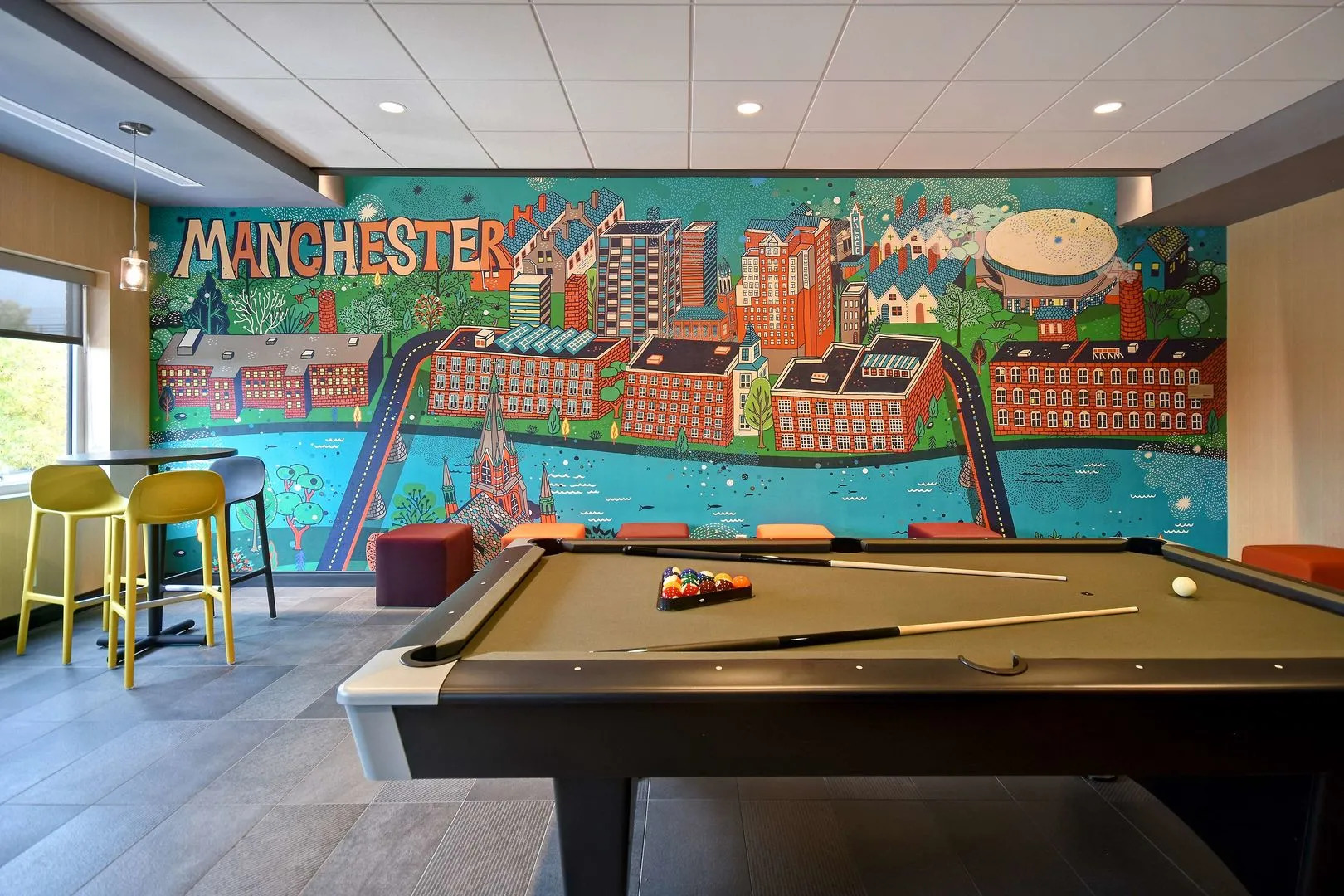 Tru by Hilton Manchester Downtown