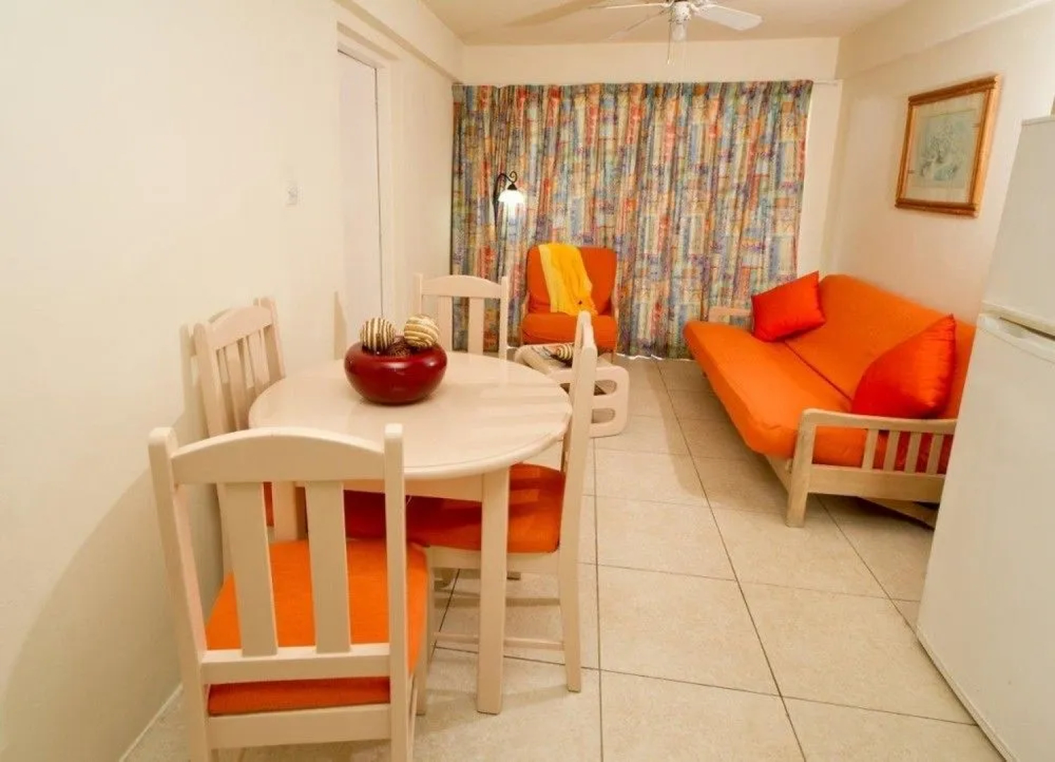 Melrose Beach Apartment