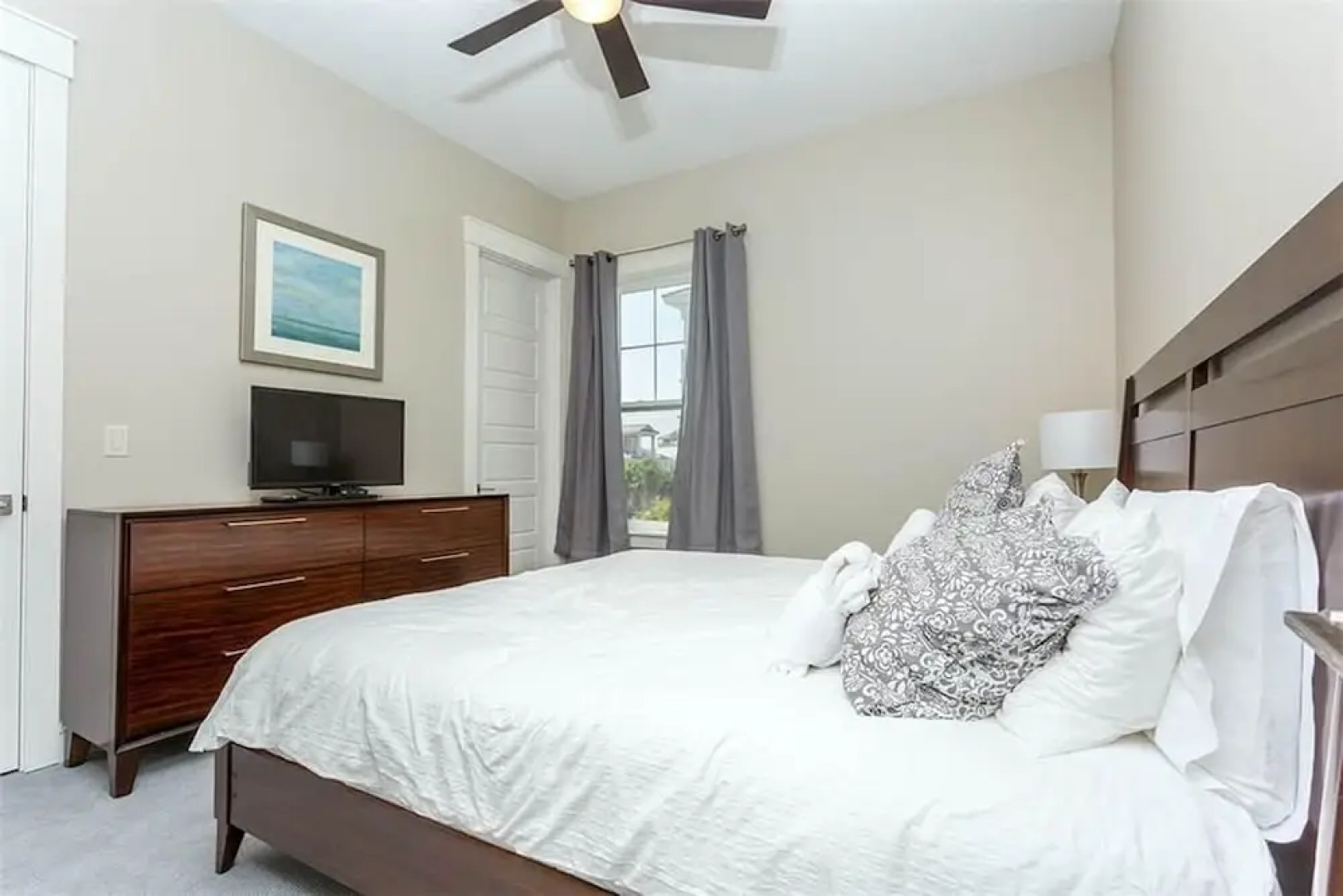 Hawks Cove - Six Bedroom Home