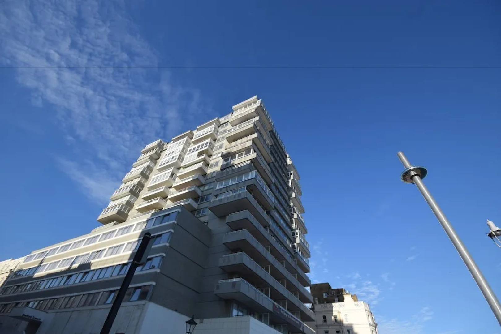 Isabella Penthouse 15th Floor, Seafront