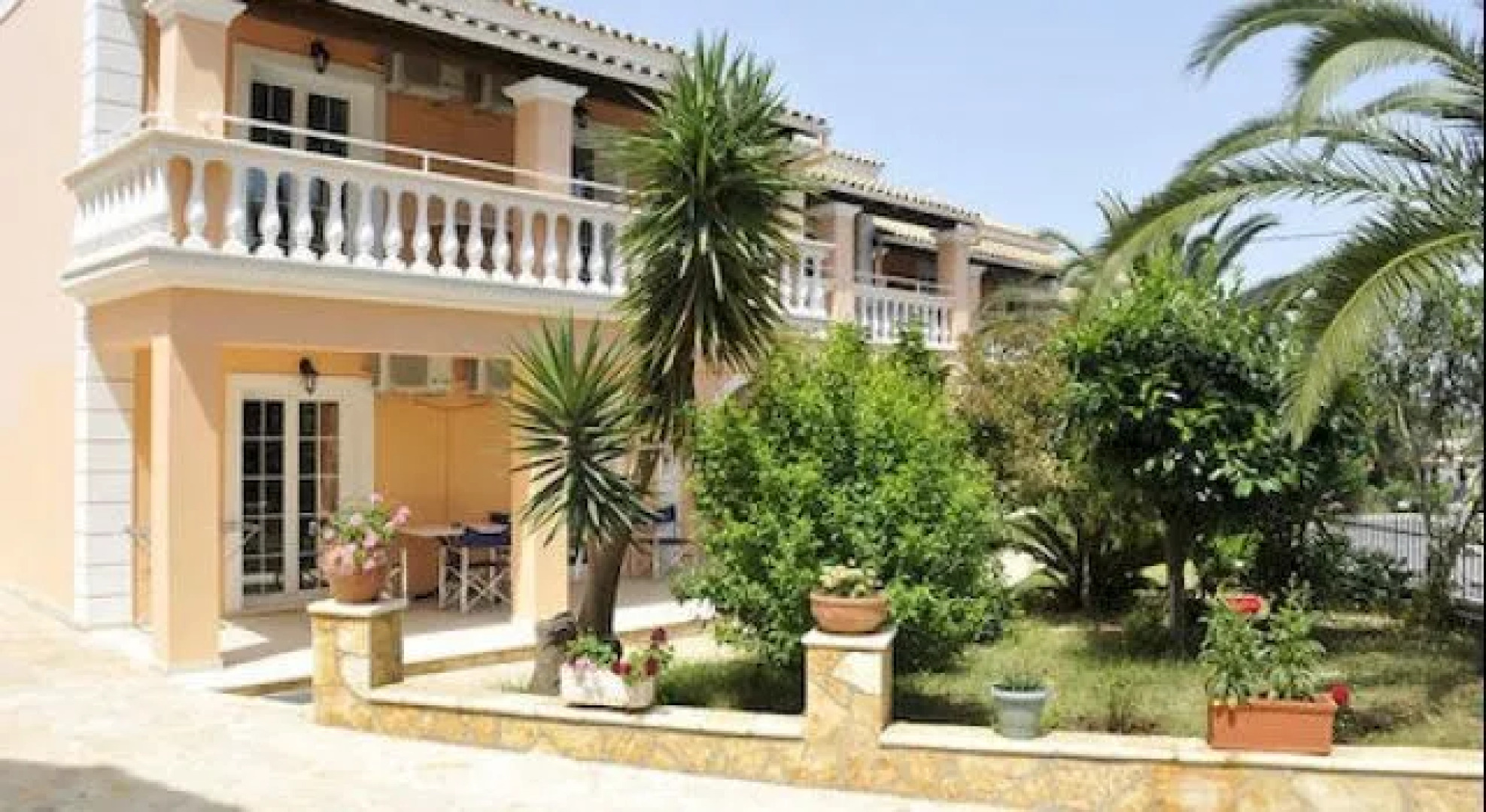 Lea Family Apartments